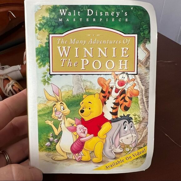 🌸🌸Disney Winnie the Pooh TIGGER collectible VHS McDonalds toy 1996 - Picture 1 of 5